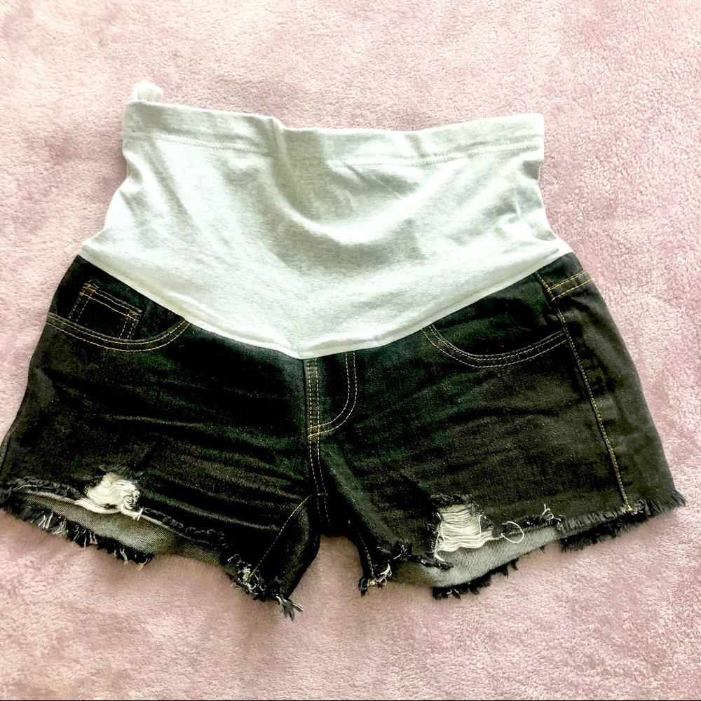 Distressed Maternity Jeans Shorts Size Medium